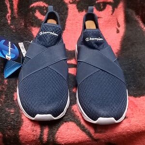 Women's champion shoes with tag